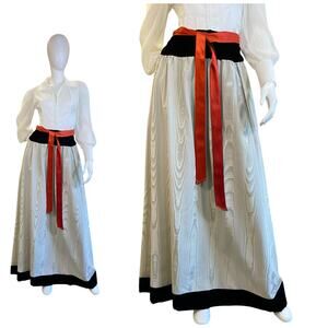 1970s Vintage Moire Faille Maxi Skirt Velvet Trim Statement Piece Size 11